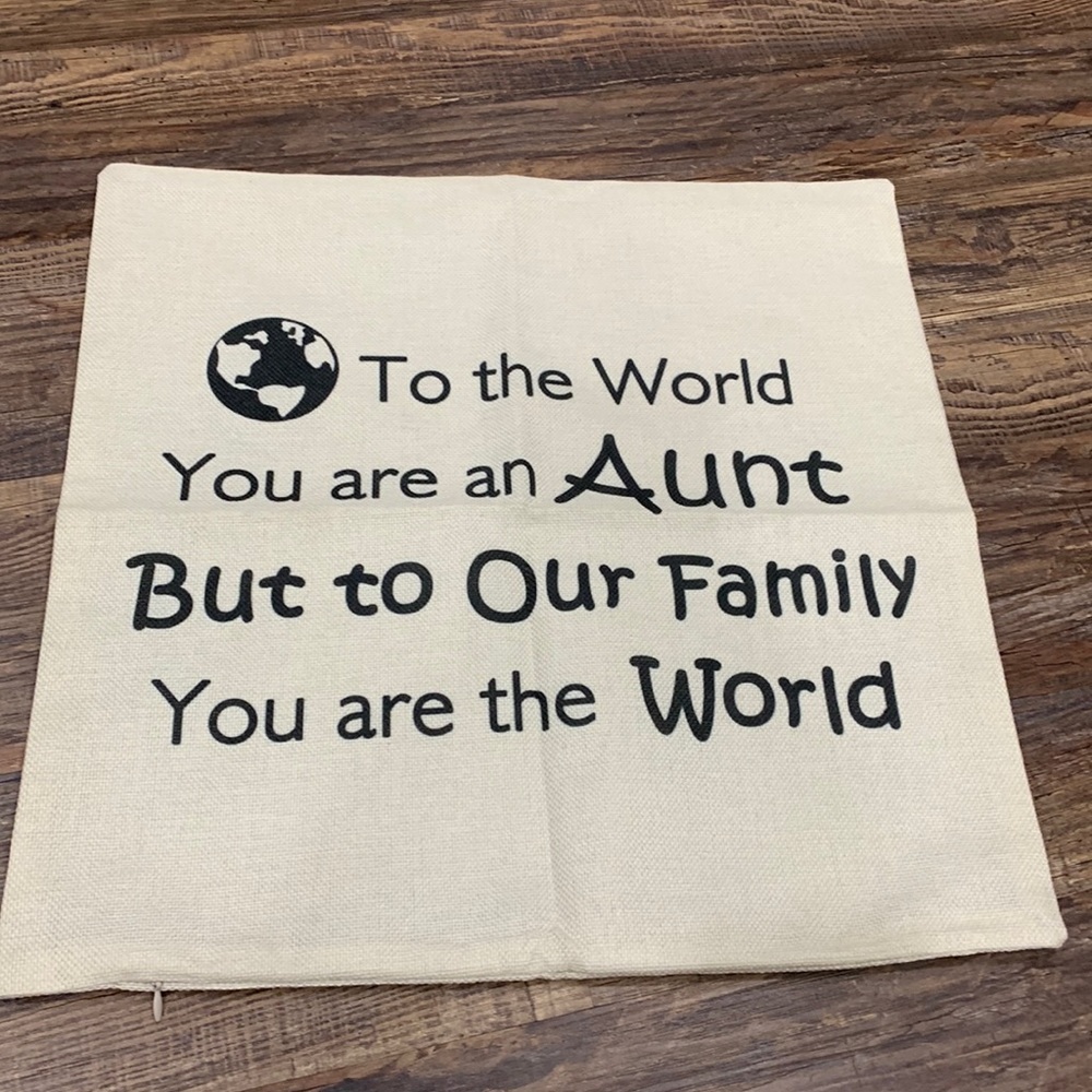 To the world Cushion cover